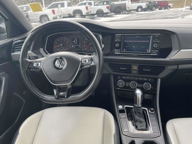 2019 Volkswagen Jetta R-Line