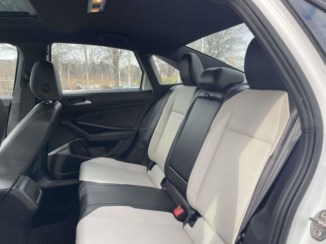 2019 Volkswagen Jetta R-Line