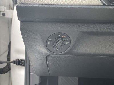 2019 Volkswagen Jetta R-Line