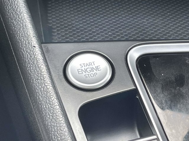 2019 Volkswagen Jetta R-Line