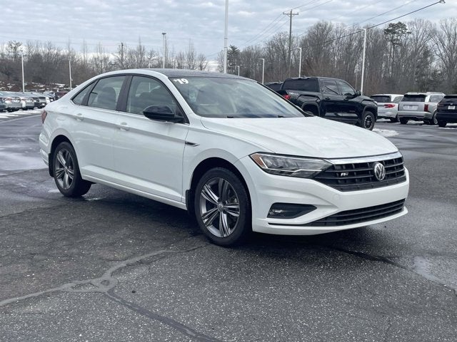 2019 Volkswagen Jetta R-Line