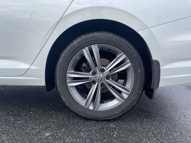 2019 Volkswagen Jetta R-Line