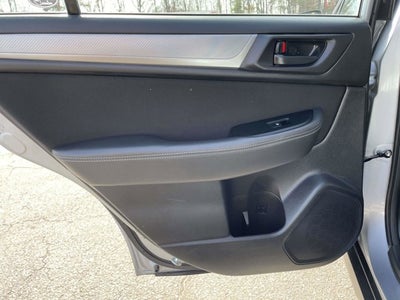 2019 Subaru Outback 2.5i