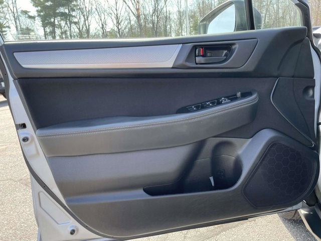 2019 Subaru Outback 2.5i