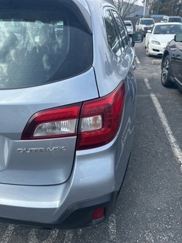 2019 Subaru Outback 2.5i