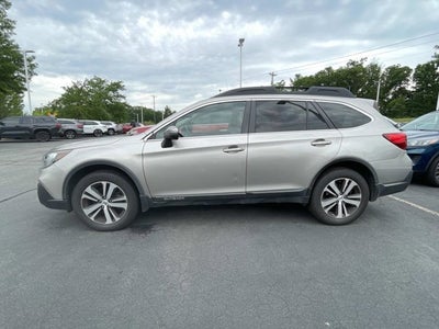 2018 Subaru Outback 2.5i