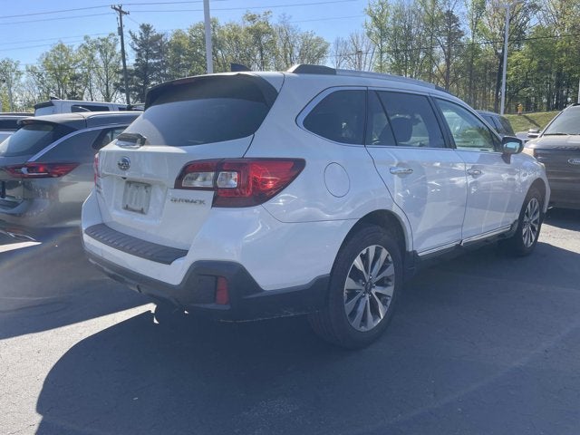 2019 Subaru Outback 2.5i