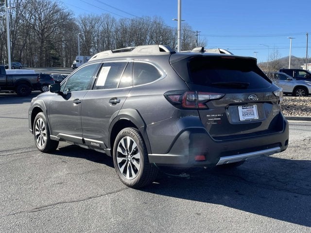 2025 Subaru Outback Touring XT