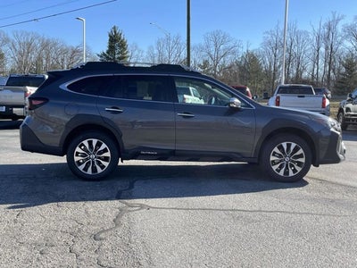 2025 Subaru Outback Touring XT