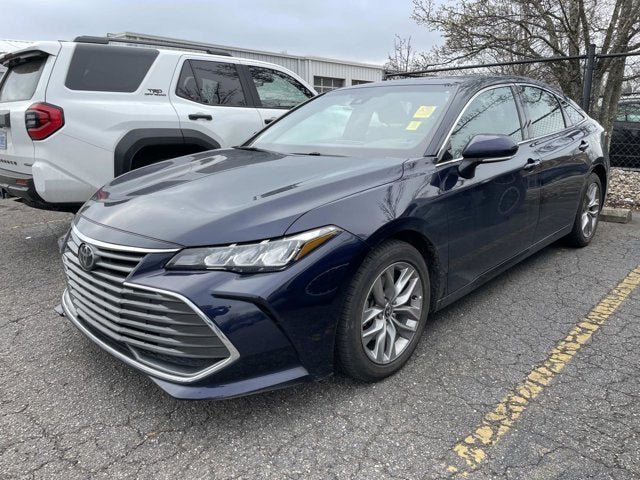 2022 Toyota Avalon XLE