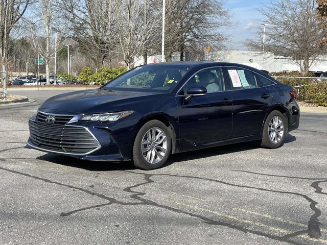 2022 Toyota Avalon XLE