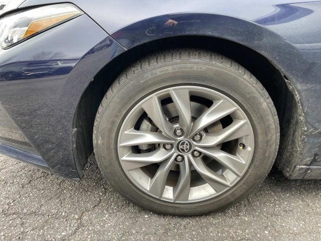 2022 Toyota Avalon XLE