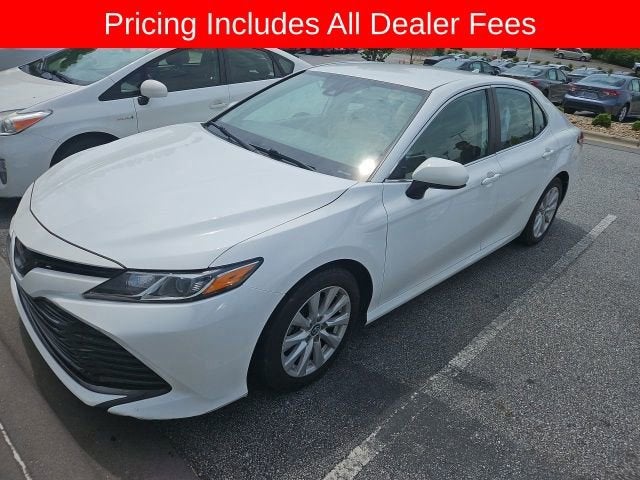 2019 Toyota Camry 2.5 Auto LE's photo