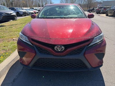 2018 Toyota Camry SE