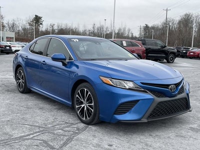 2019 Toyota Camry SE