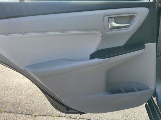 2017 Toyota CAMRY HYBRID XLE