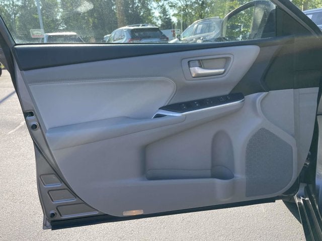 2017 Toyota CAMRY HYBRID XLE