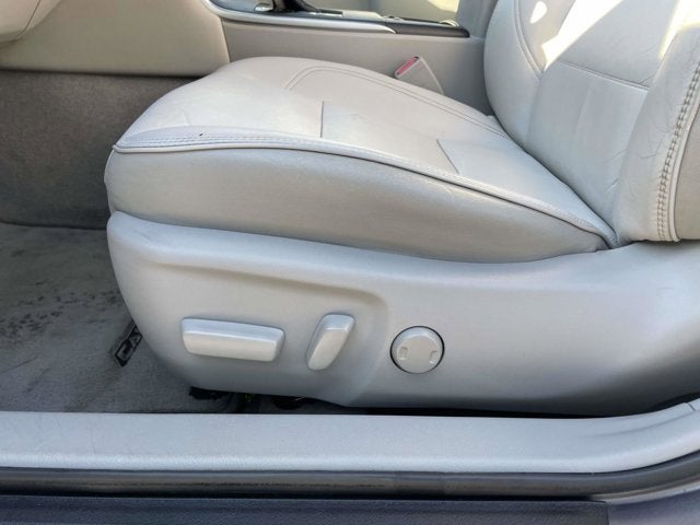 2017 Toyota CAMRY HYBRID XLE