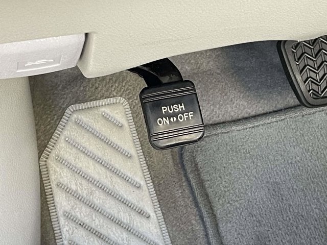 2017 Toyota CAMRY HYBRID XLE