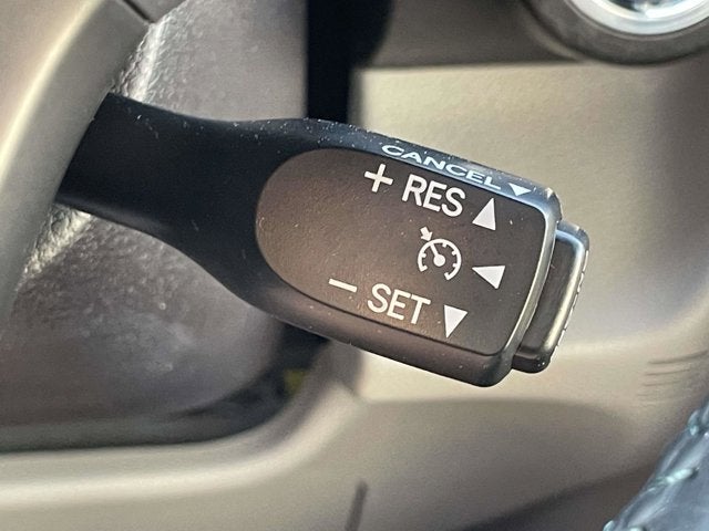 2017 Toyota CAMRY HYBRID XLE