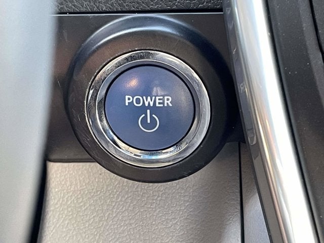 2017 Toyota CAMRY HYBRID XLE