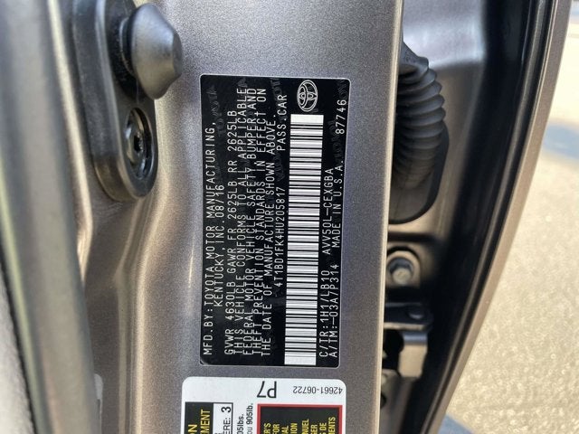 2017 Toyota CAMRY HYBRID XLE