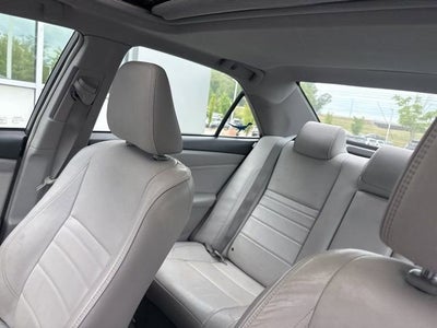 2017 Toyota Camry Hybrid XLE