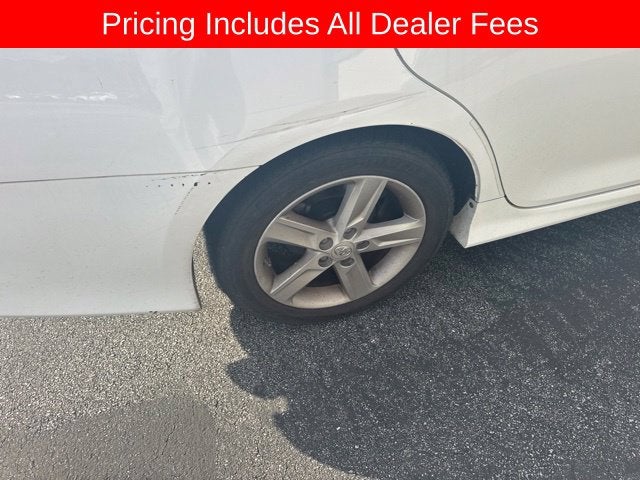 2014 Toyota CAMRY SE