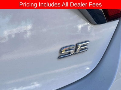 2015 Toyota CAMRY SE