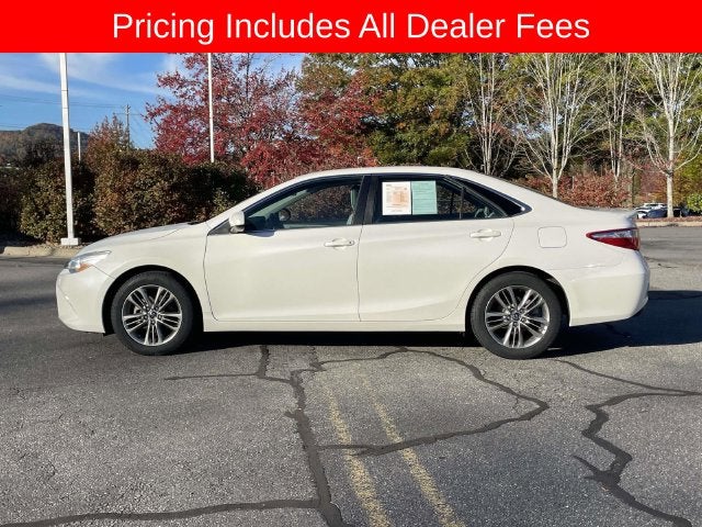 2015 Toyota CAMRY SE