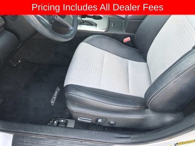 2014 Toyota CAMRY SE