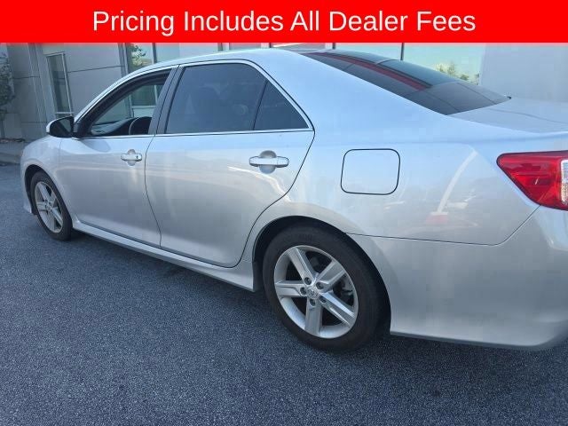 2014 Toyota CAMRY SE