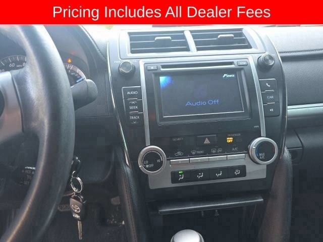 2014 Toyota CAMRY SE