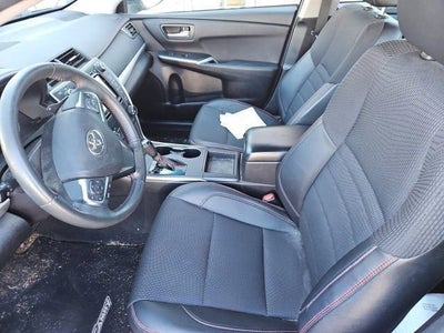 2016 Toyota Camry SE