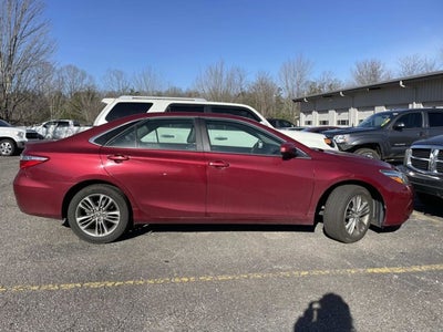 2016 Toyota Camry SE