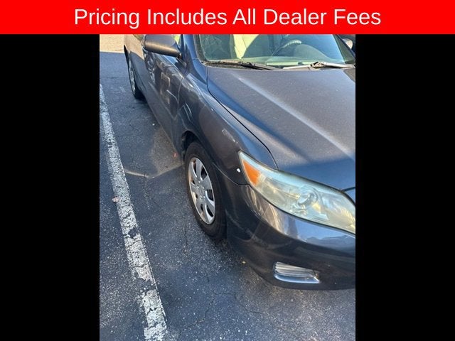 2011 Toyota CAMRY LE