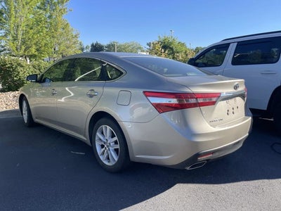 2013 Toyota AVALON XLE