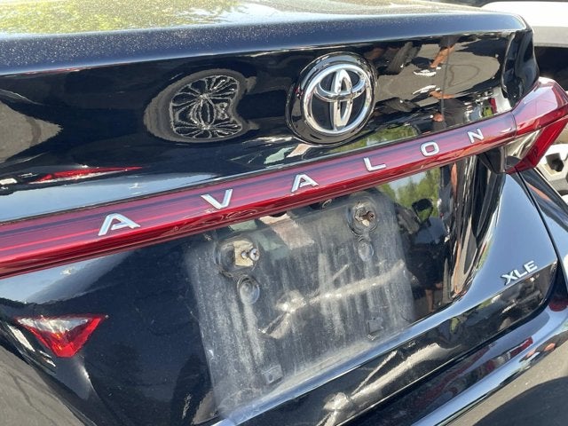 2019 Toyota Avalon XLE