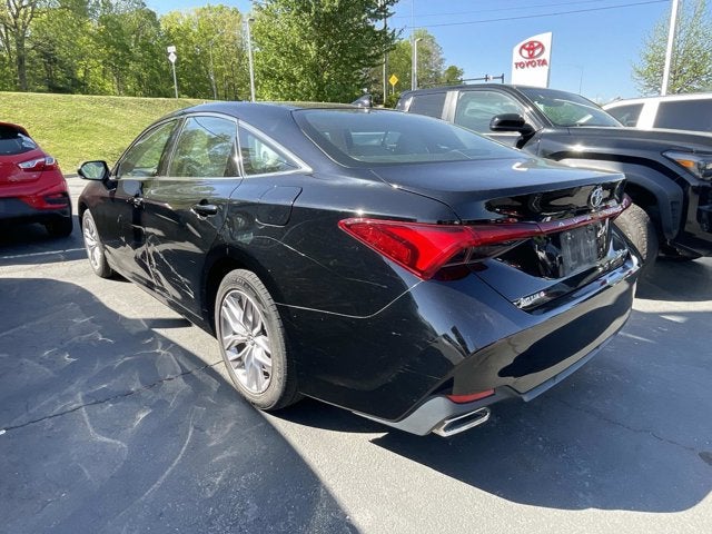 2019 Toyota Avalon XLE
