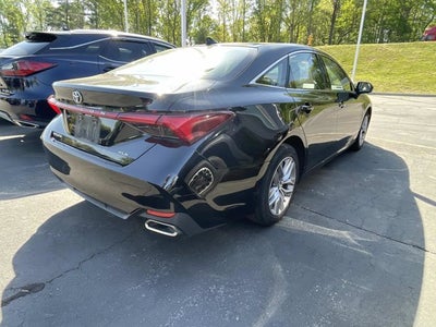 2019 Toyota Avalon XLE