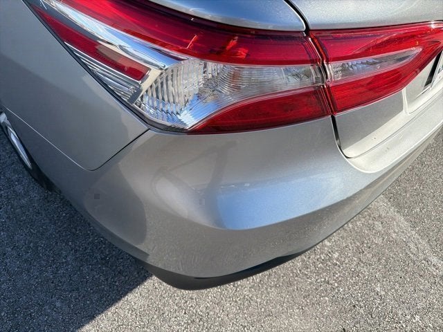 2020 Toyota Camry Hybrid LE