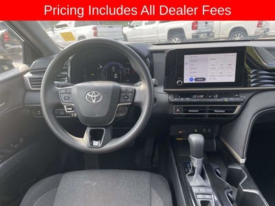2025 Toyota Camry LE