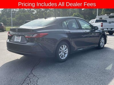2025 Toyota Camry LE