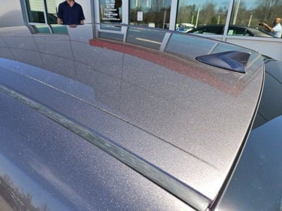 2022 Toyota Camry Hybrid XLE