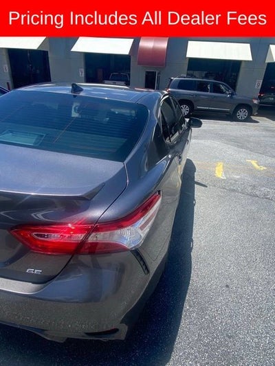2020 Toyota Camry SE