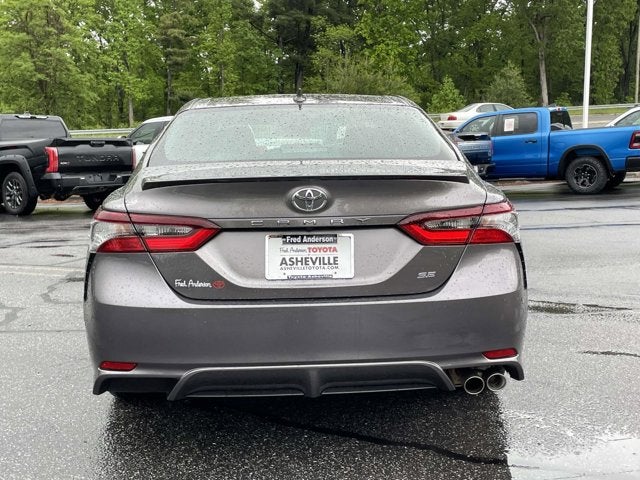 2024 Toyota CAMRY SE