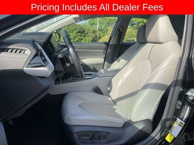 2024 Toyota Camry SE