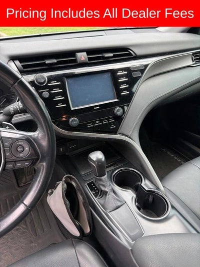 2020 Toyota Camry SE