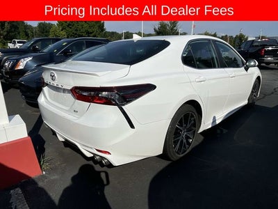2024 Toyota Camry SE