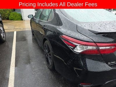 2022 Toyota Camry Hybrid XSE